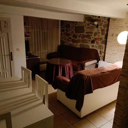 Apartamento O Casa Rural Roquemar Guijo de Granadilla ภายนอก รูปภาพ